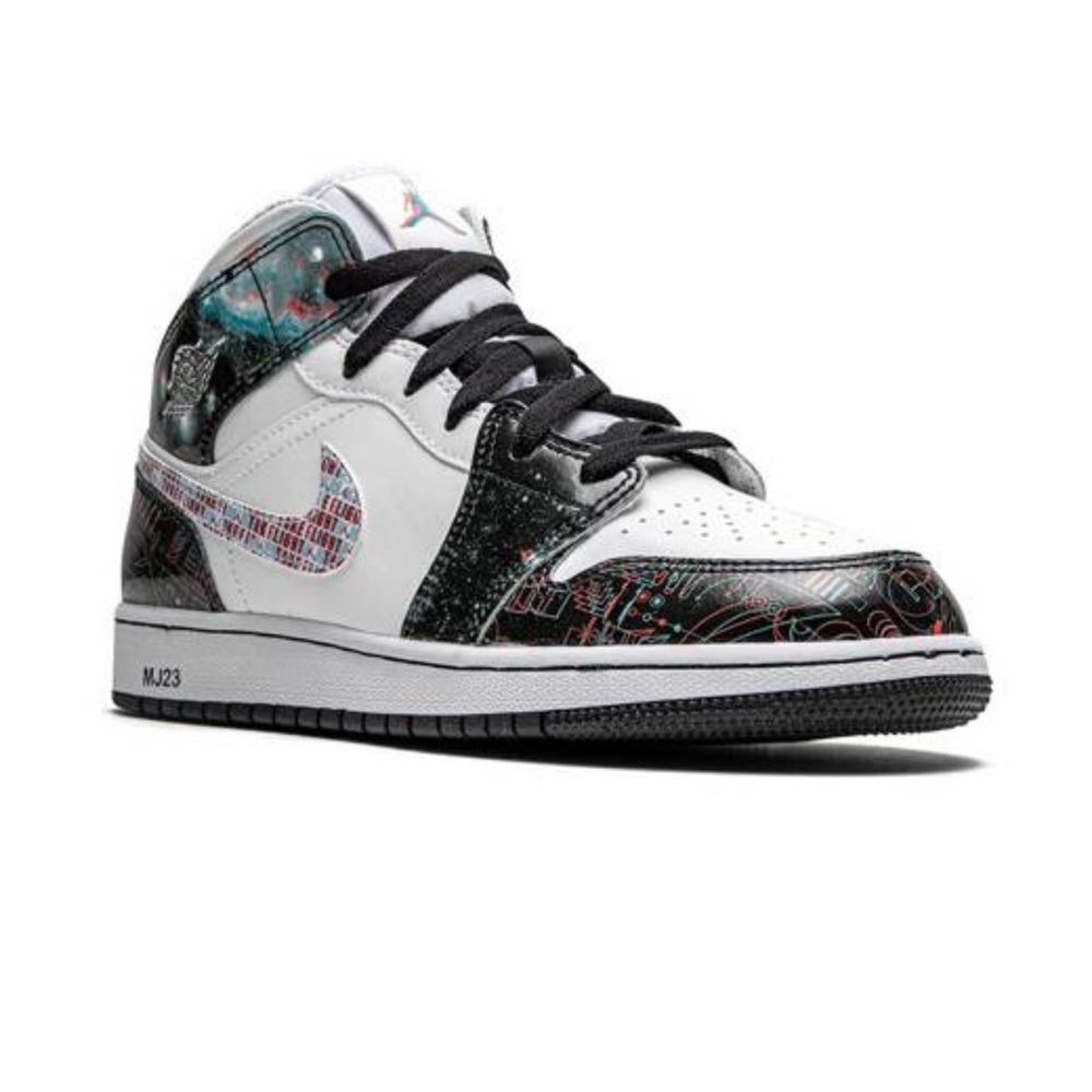 Air Jordan 1 mid se take flight galaxy - big kids 4Y - like new